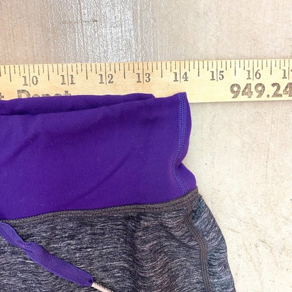 Lululemon Relaxed Fit Crop Purple / Heathered Black Sz 4 - Picture 8 of 10